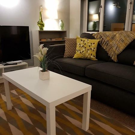 Three Bedroom House Pet Friendly Superfast Wifi 200Mbps Stirling Exterior foto
