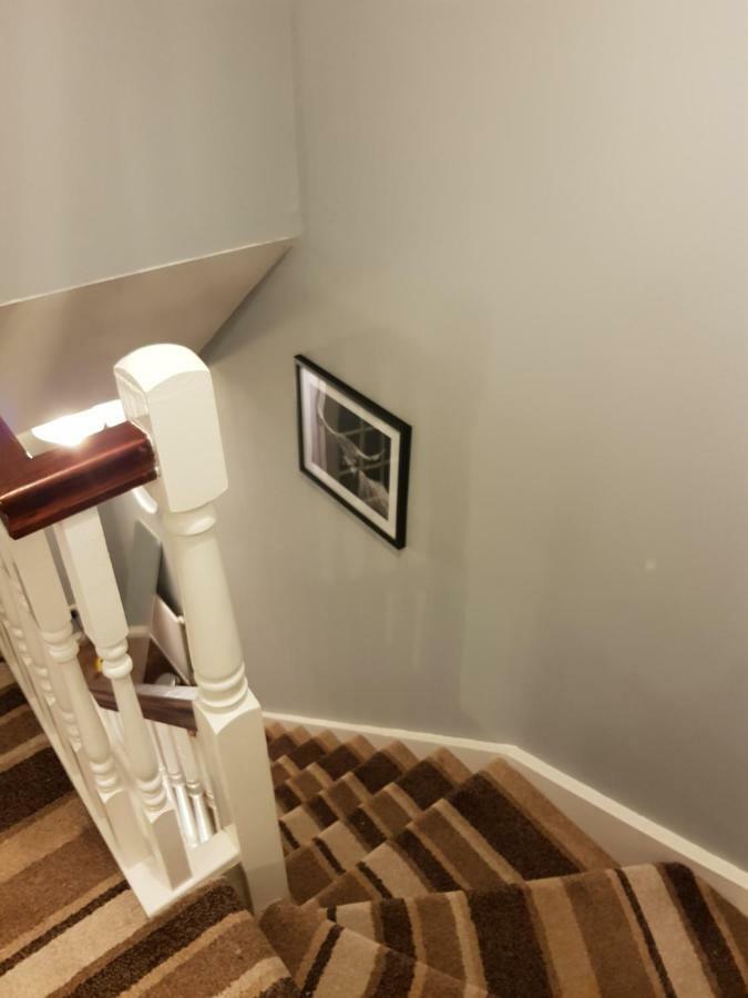 Three Bedroom House Pet Friendly Superfast Wifi 200Mbps Stirling Exterior foto
