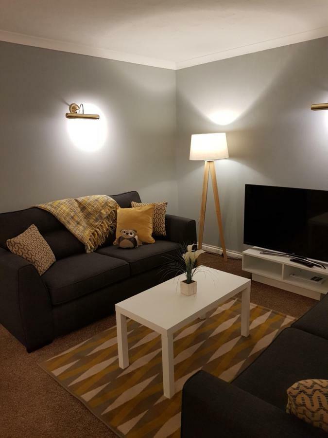 Three Bedroom House Pet Friendly Superfast Wifi 200Mbps Stirling Exterior foto